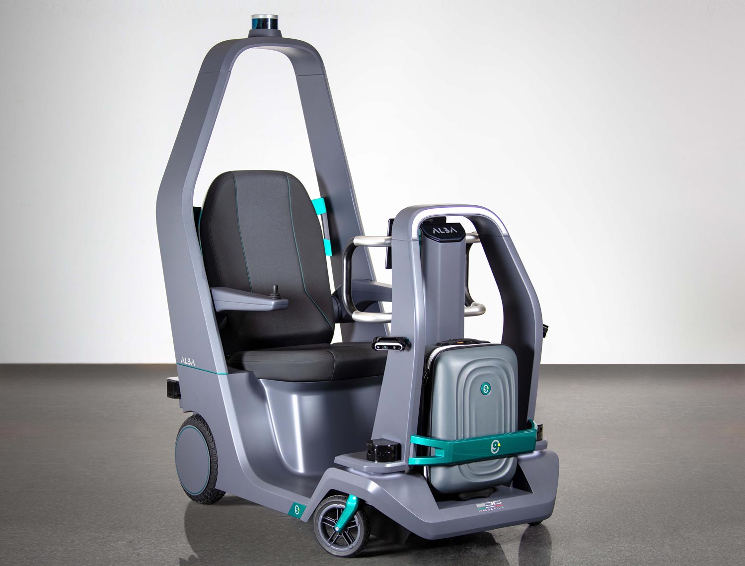 Veicolo premium realizzato in collaborazione con Italdesign © Italdesign