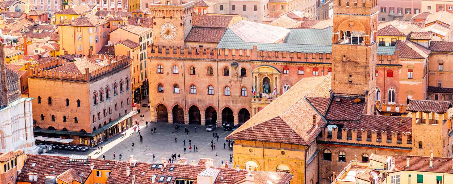 Piazza Maggiore Bologna