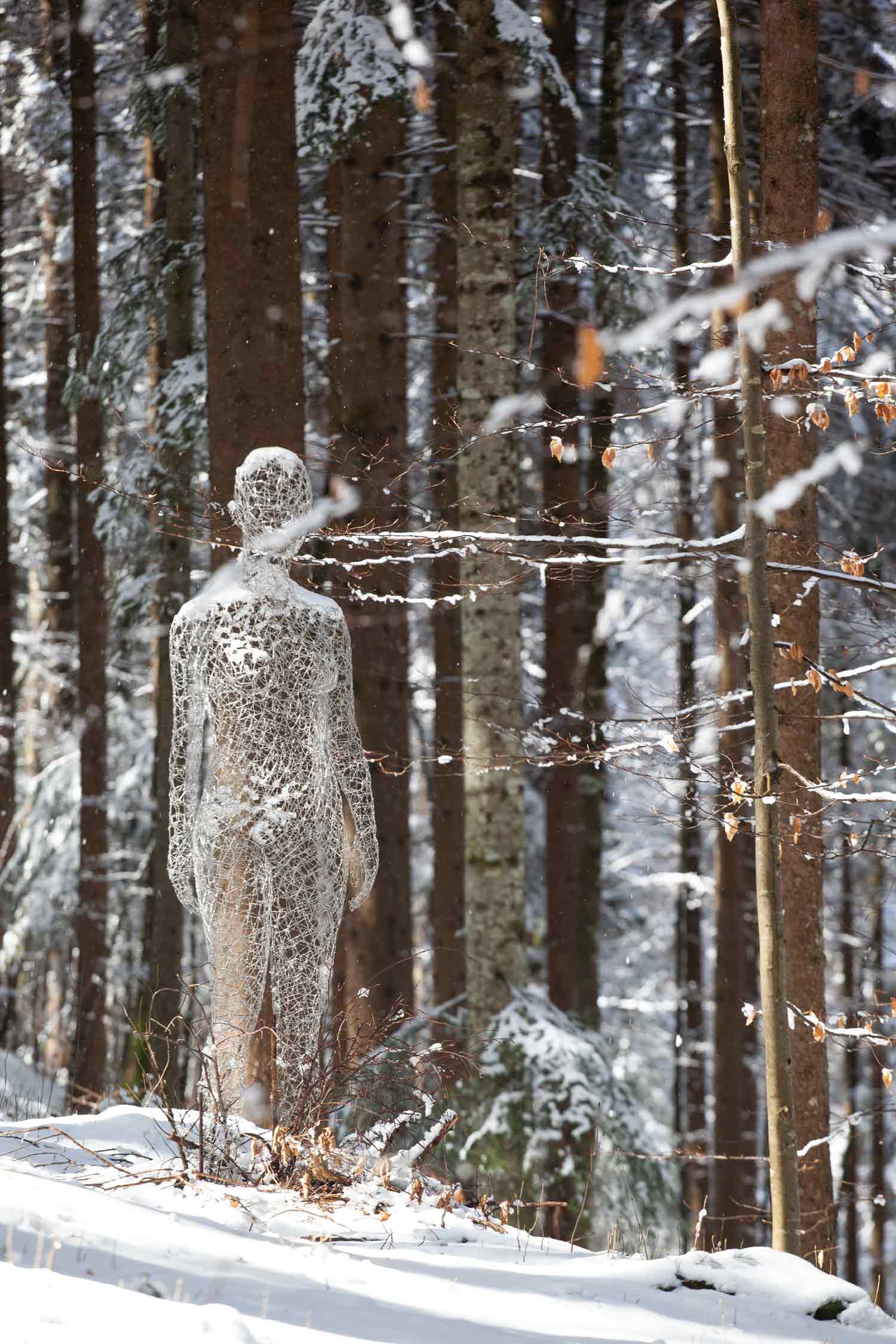 Cédric Le Borgne, La donna invisibile (2018), Arte Sella, Borgo Valsugana