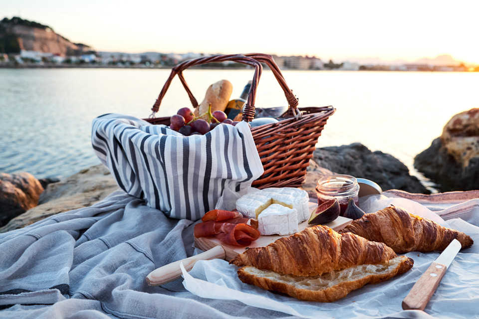 Un picnic vista mare