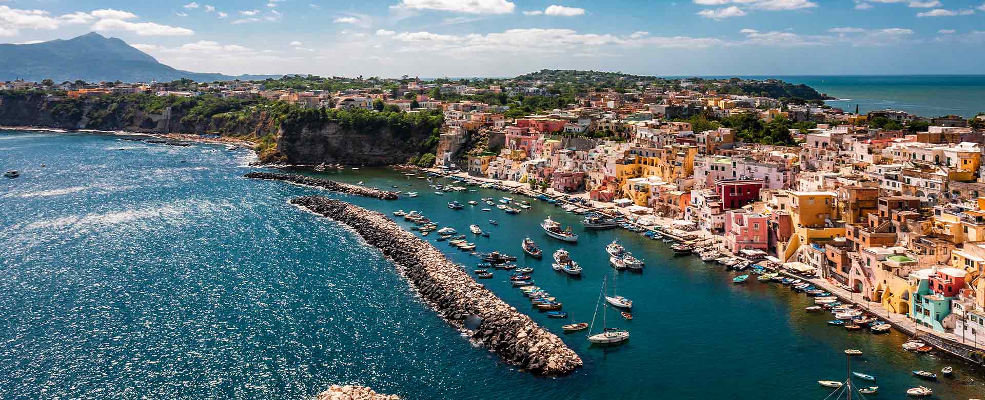 Immagine del borgo della Corricella a Procida