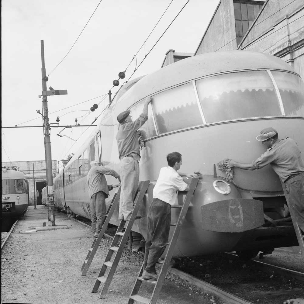 Treno Arlecchino