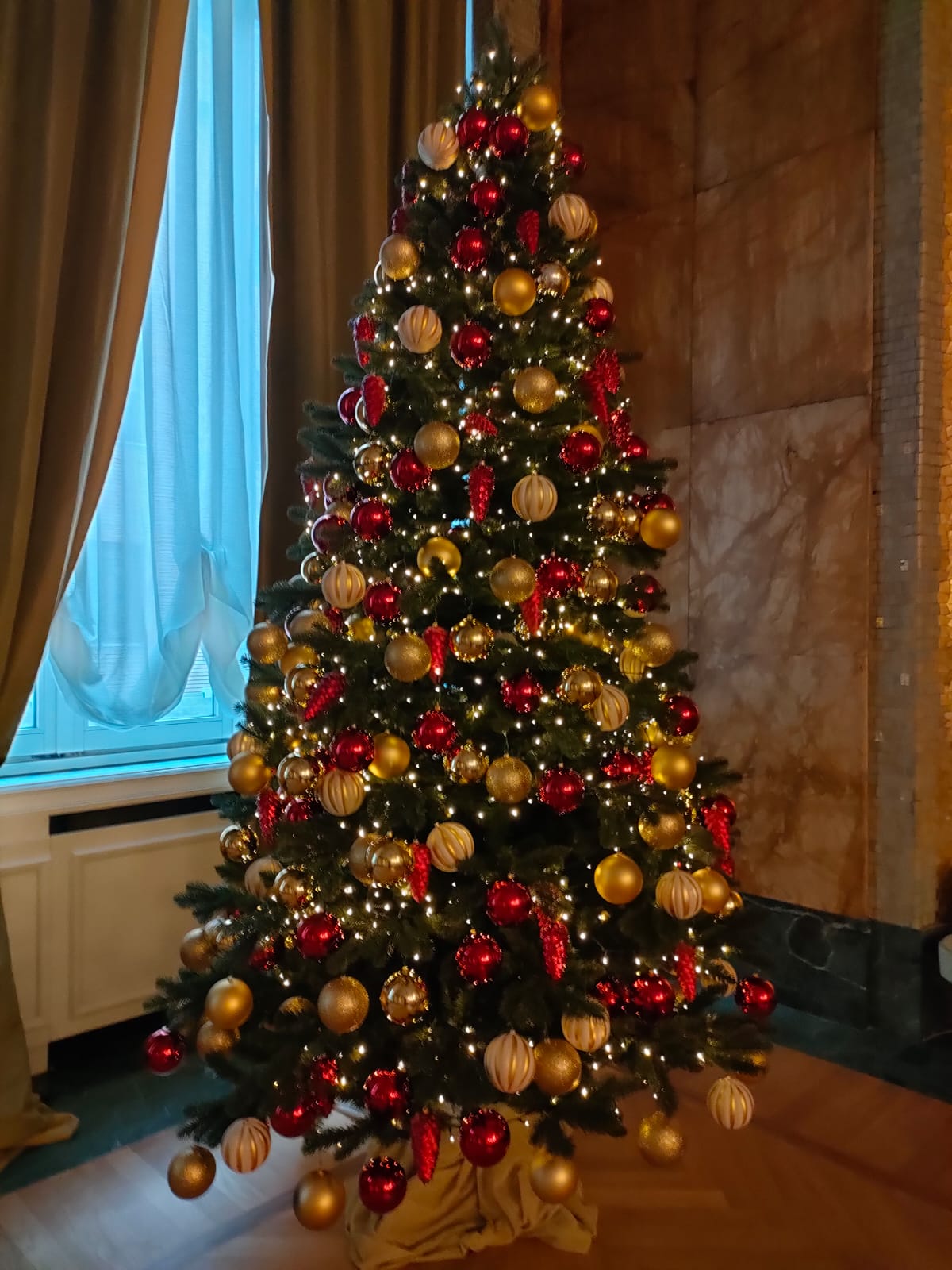 Albero di Natale Hotel principi di Piemonte