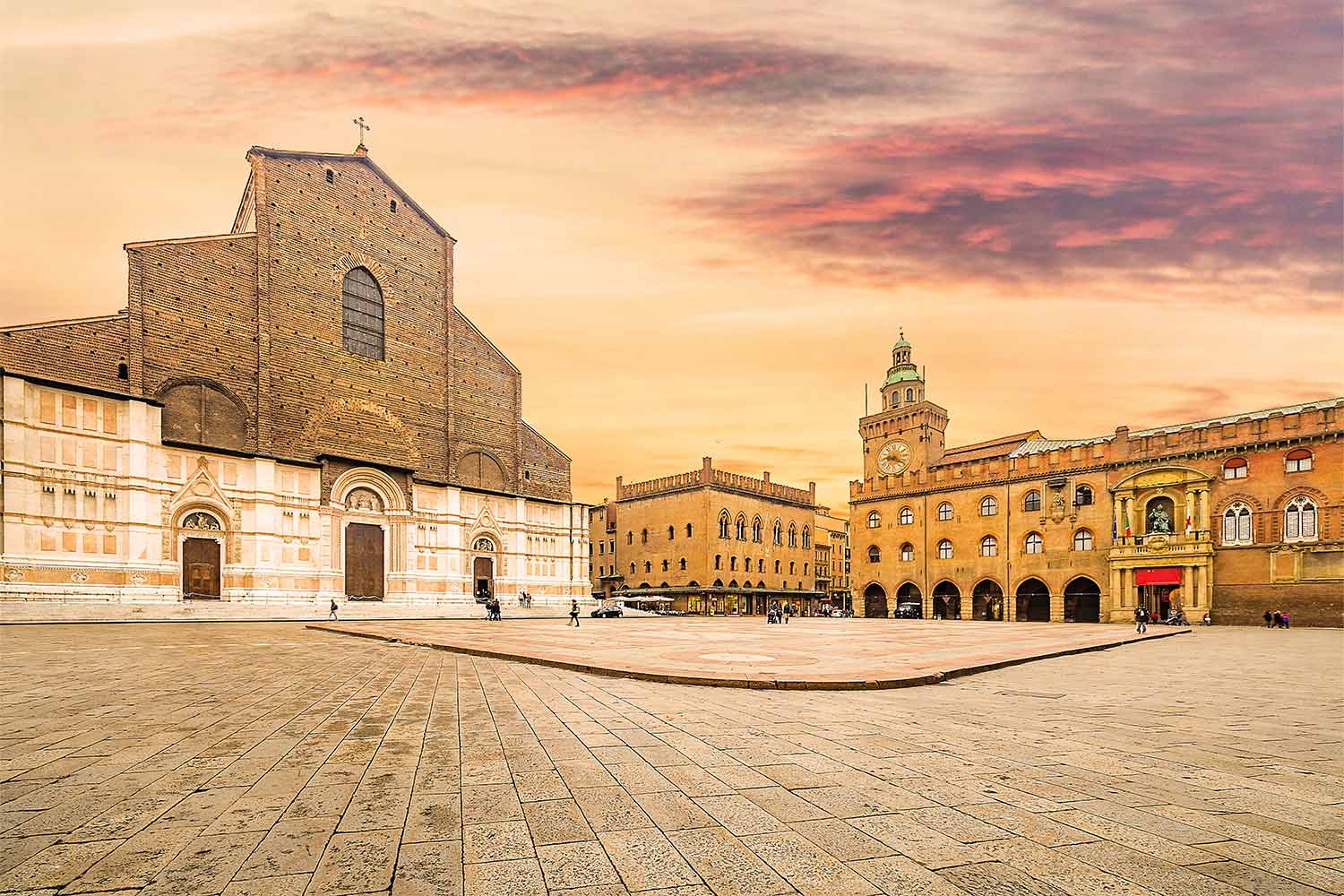Piazza Duomo, Bologna