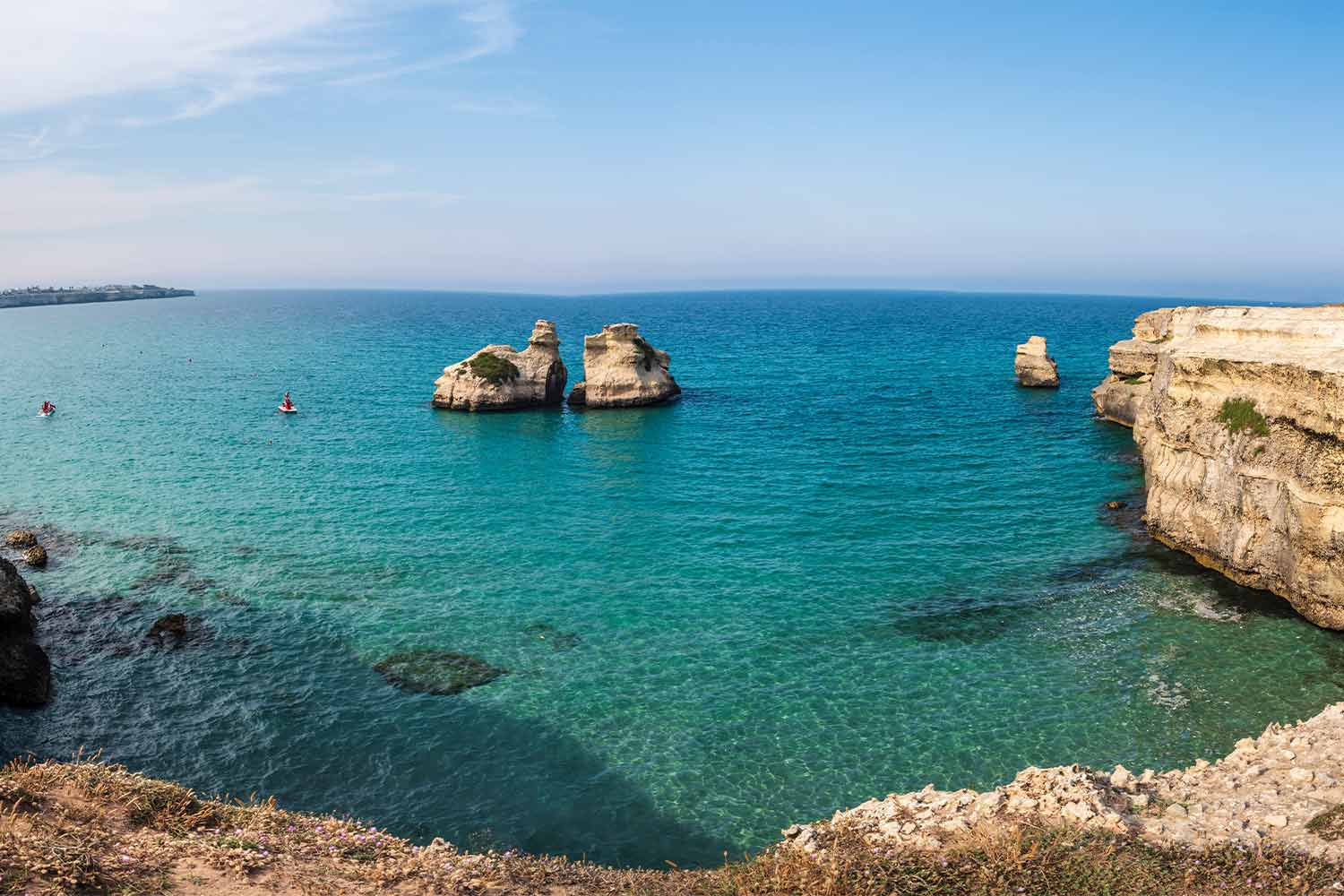 Le Due sorelle, i faraglioni di Torre dell’Orso (LE)