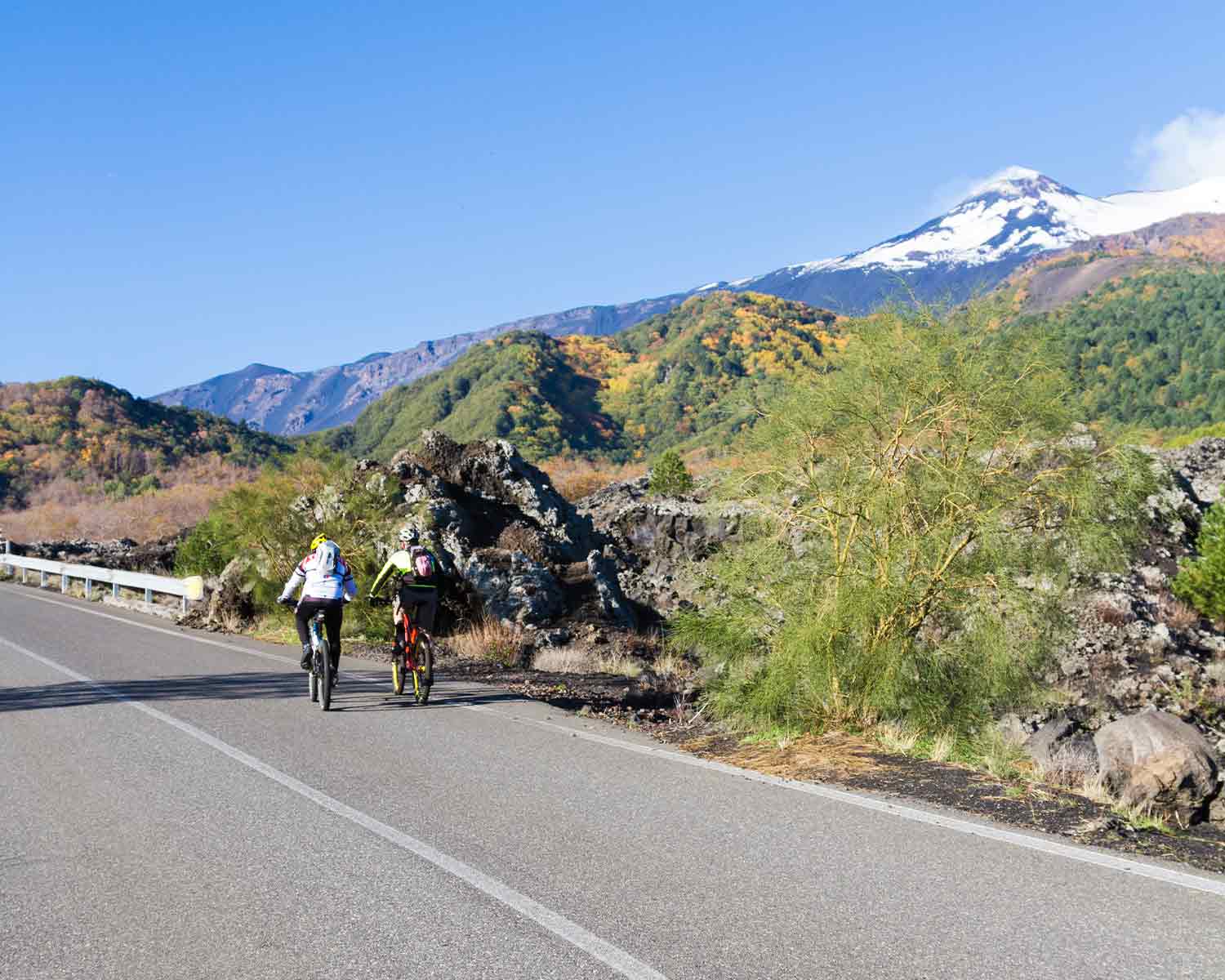 In bici vista Etna (CT)