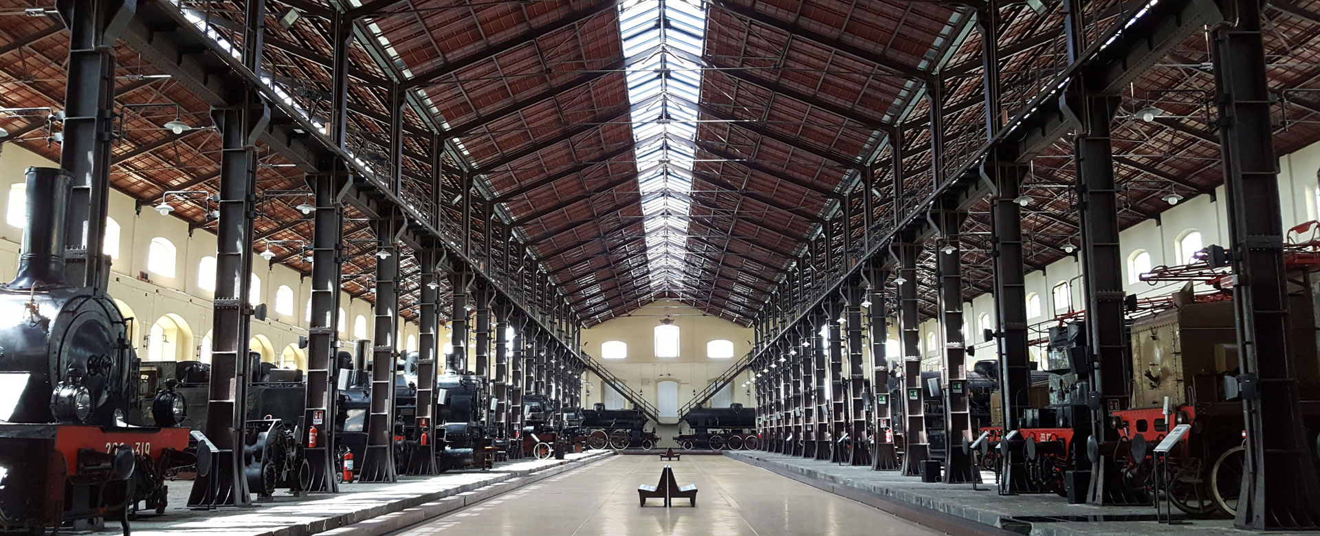 sala locomotive museo Pietrarsa