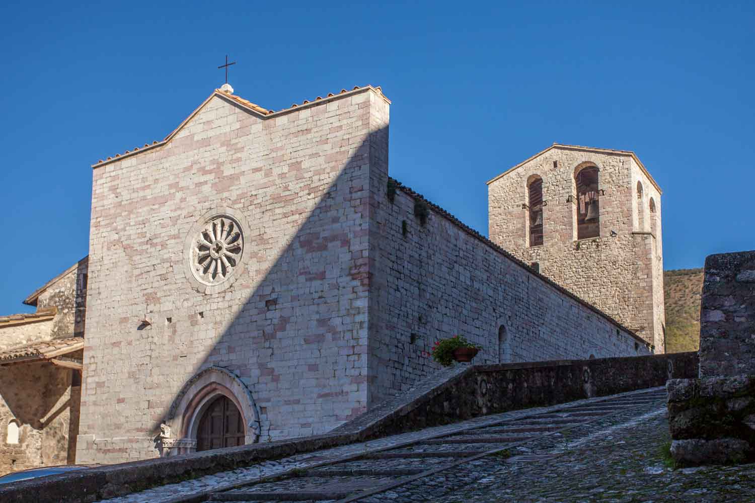 Chiesa di Santa Maria Assunta, Vallo di Nera (PG)