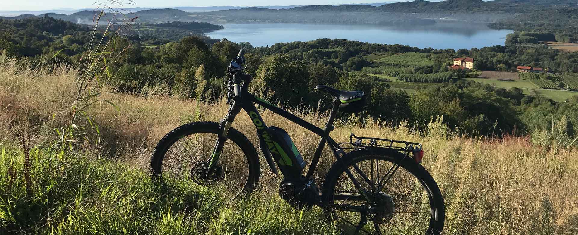 Il lago di Viverone visto dal cammino di Oropa