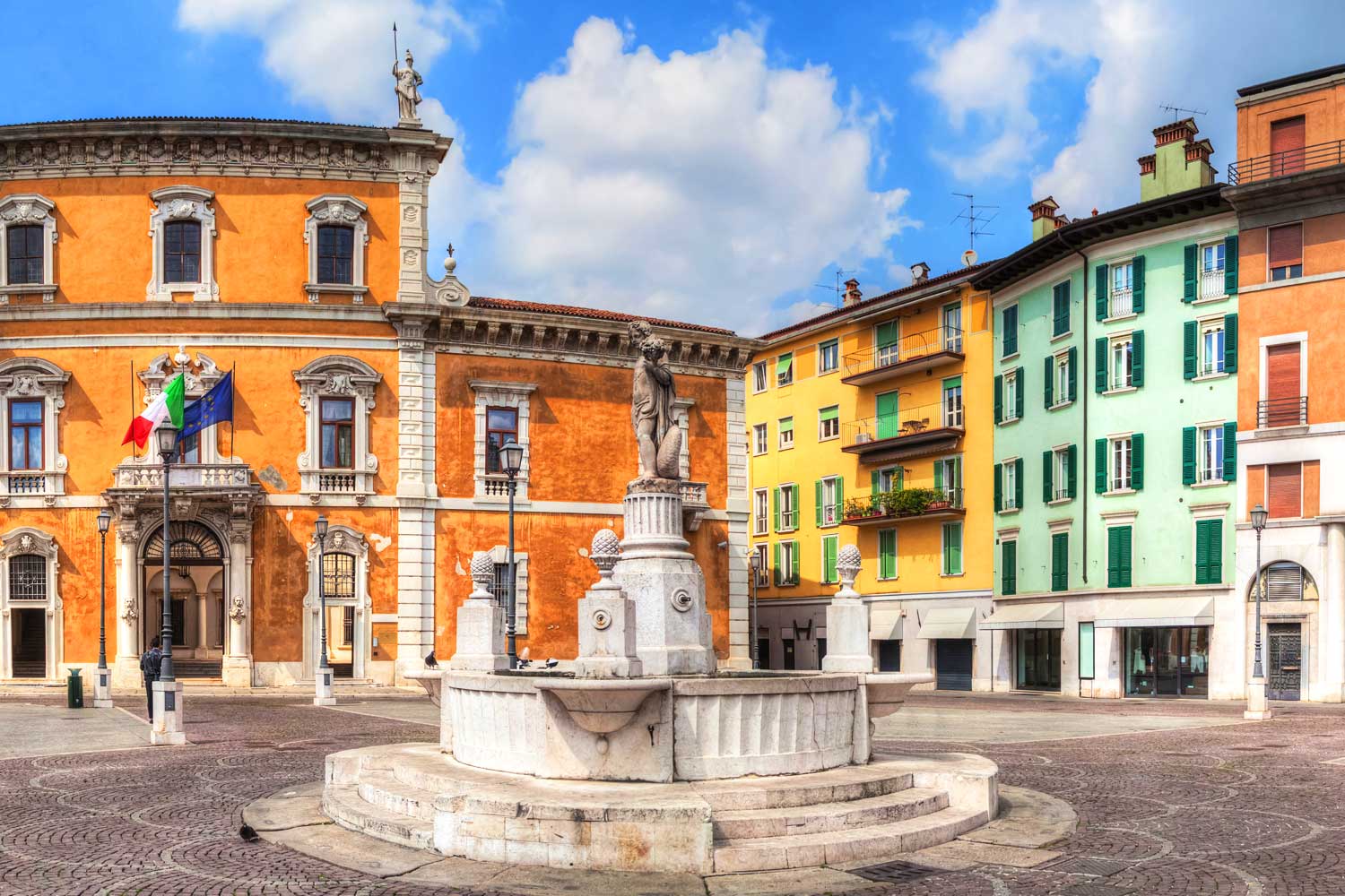 Piazza del Mercato a Brescia