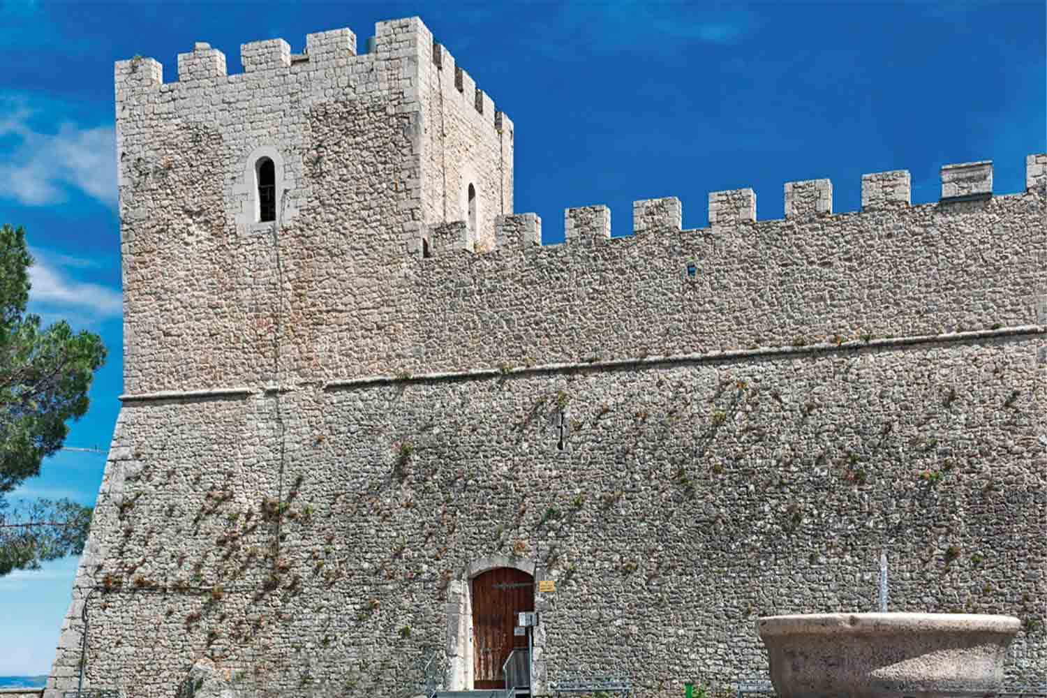 Castello Monforte Campobasso