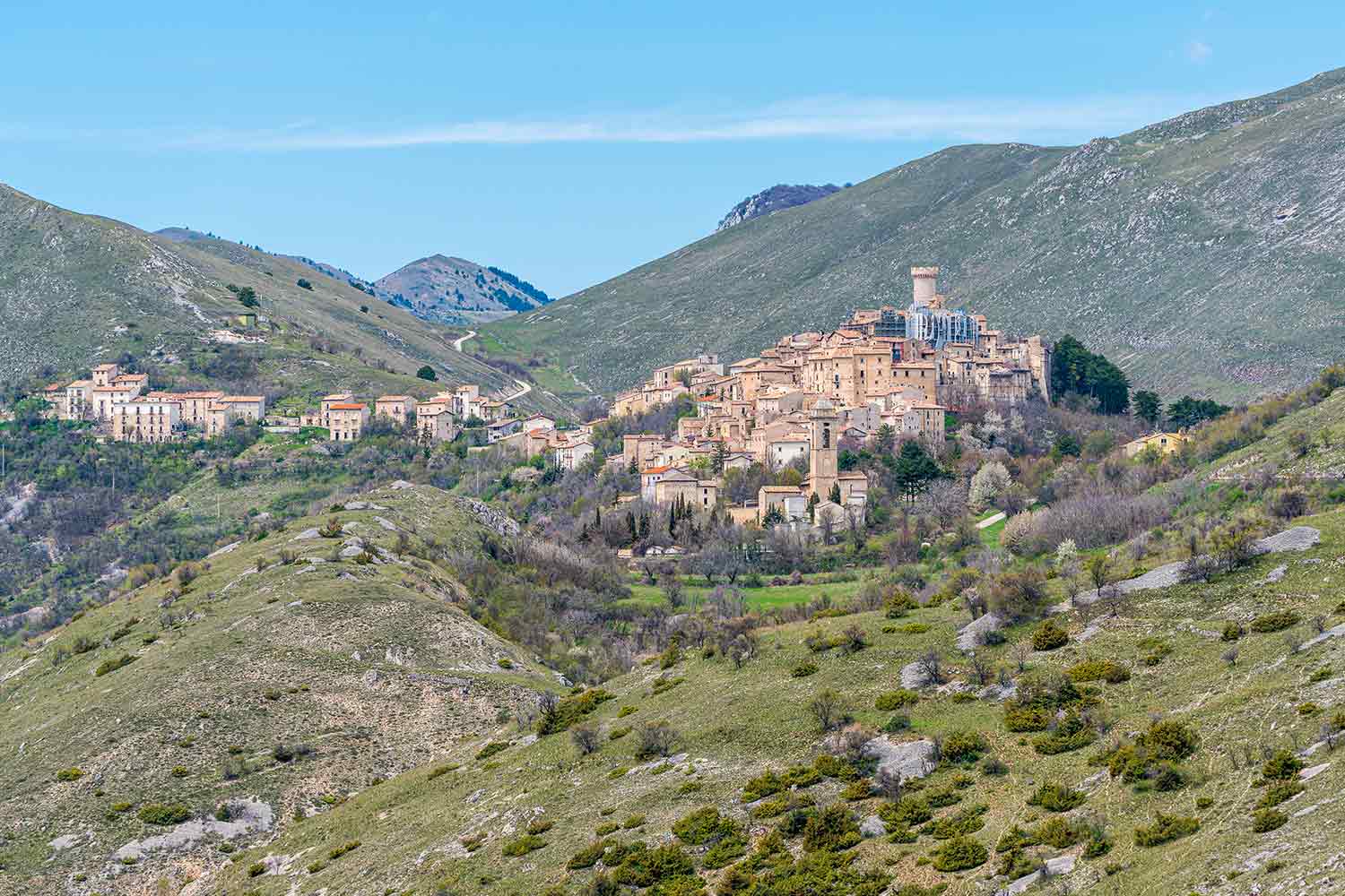 Paese visto dall'alto (Foto © eSSevu/AdobeStock)