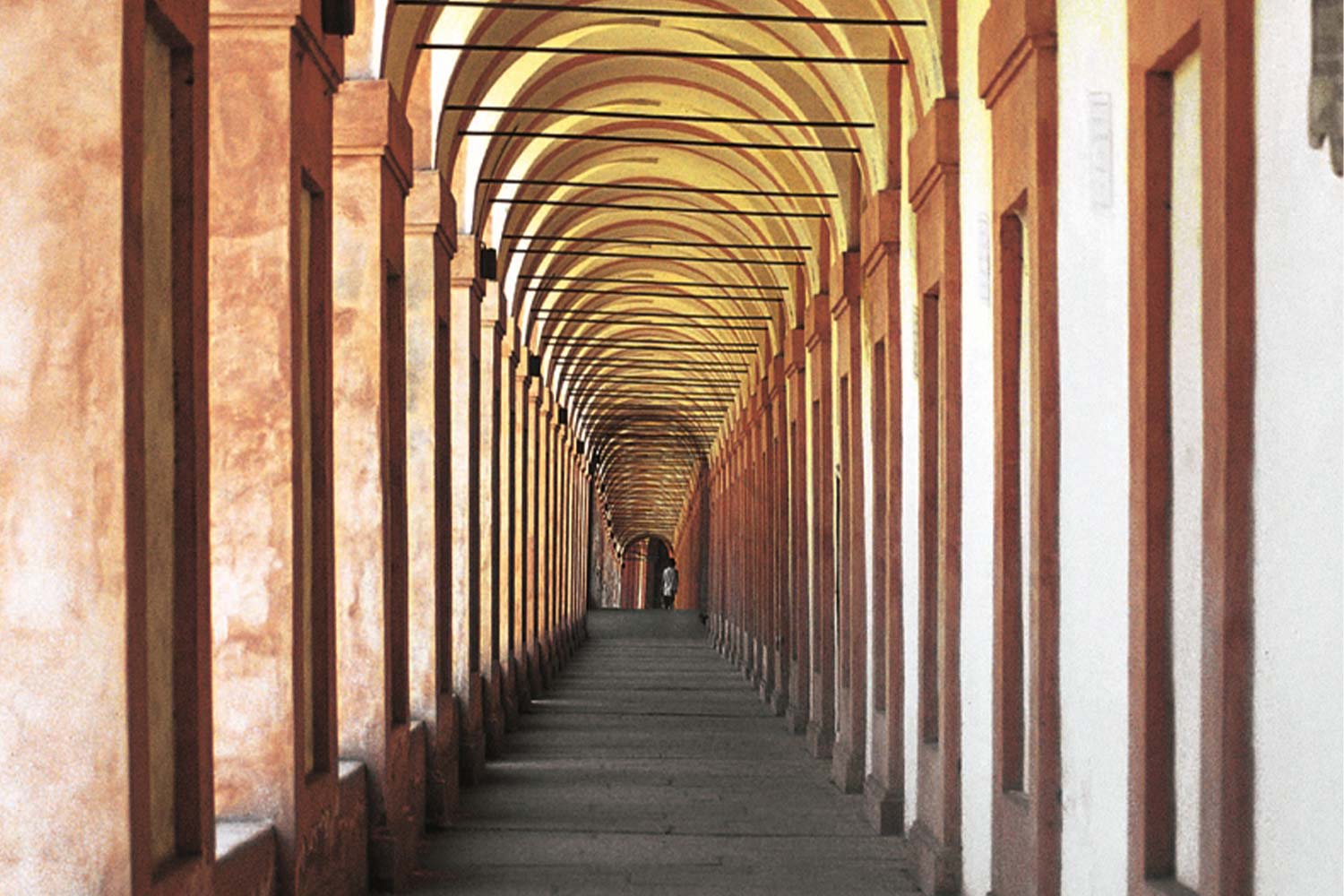 Portico di San Luca - Bologna © Archivio APT Servizi Emilia-Romagna