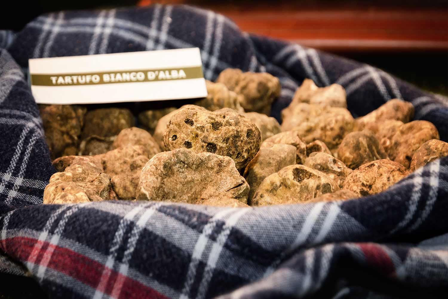 La Fiera internazionale del tartufo bianco d’Alba