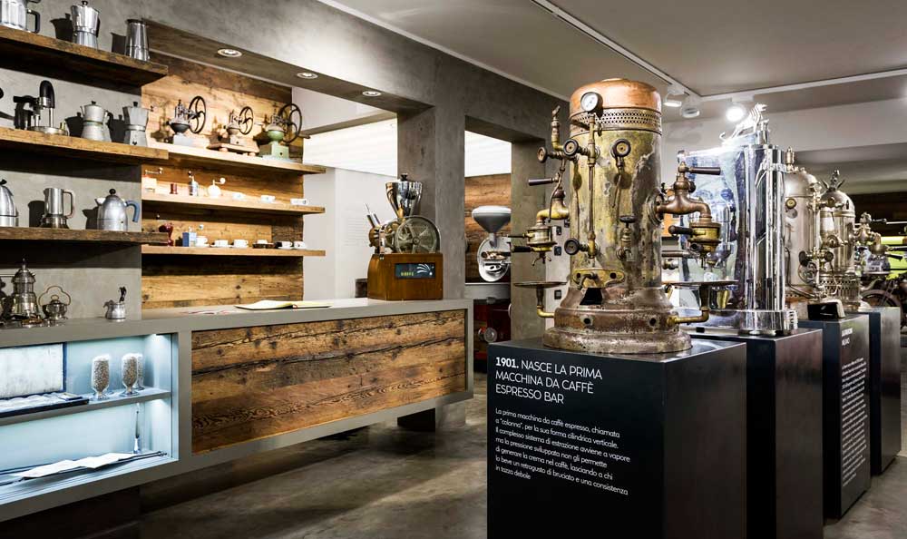 Interno del museo del caffè della torrefazione Bontadi