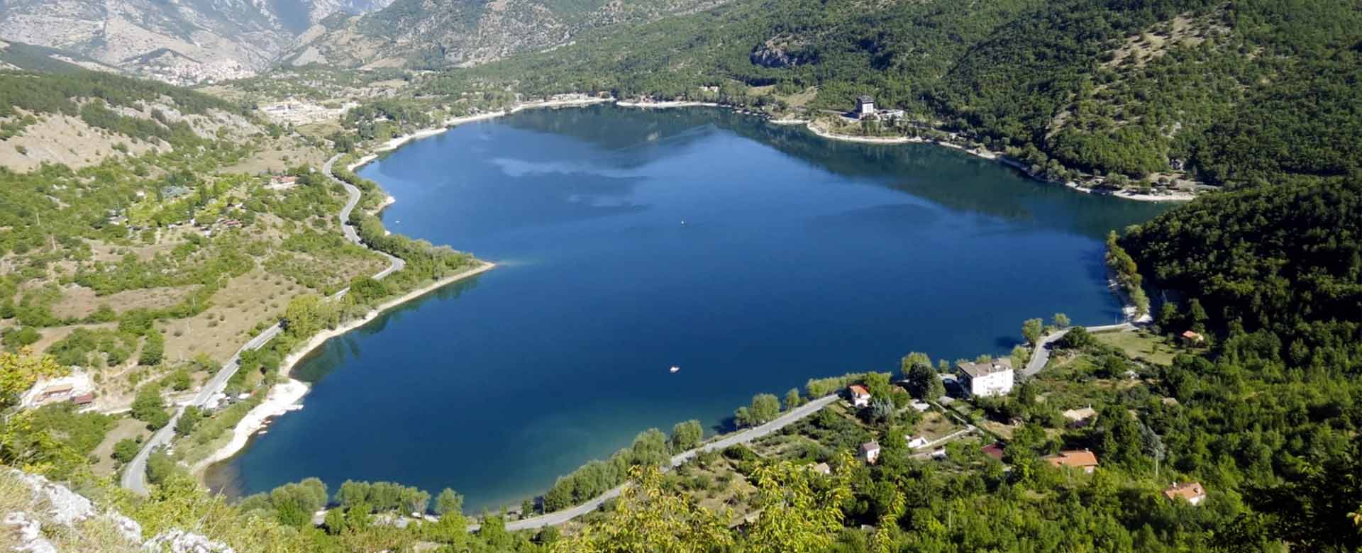 Immagine del lago di Scanno (AQ)